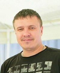 Дмитрий Ларионов