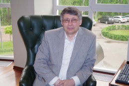 Виктор Голышев
