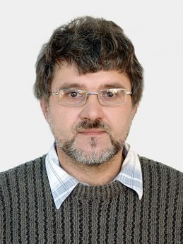 петр резников