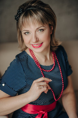 Елена Кознова