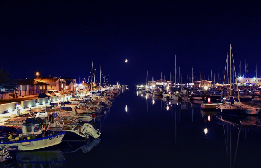 Marina di Grosseto harbor - N Pavlova