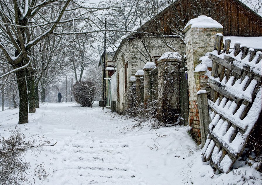 Улицами зимнего городка - Сергей Буйна