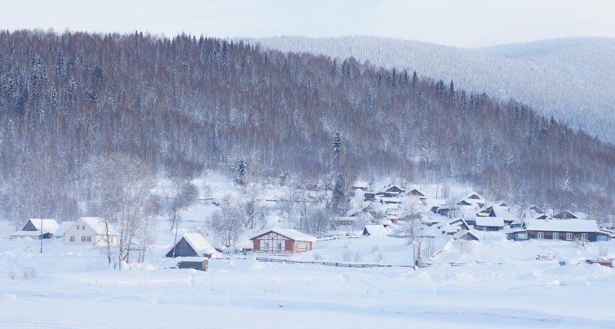 Заснеженная деревня в горах Кузнецкого Алатау - Екатерина Кольцова