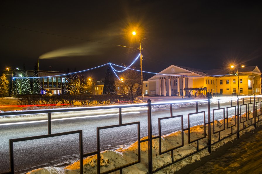 Новогодний городок - Павел Данилевский