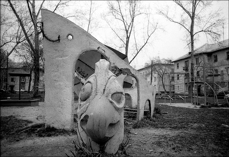 Детская площадка - Оля Горбовская