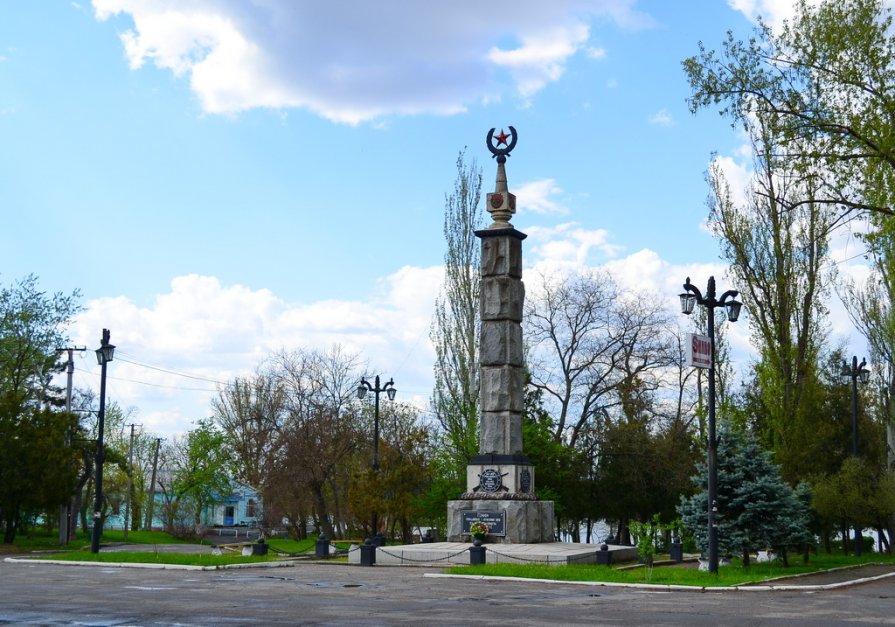 Героям гражданской войны... - Александр Лонский