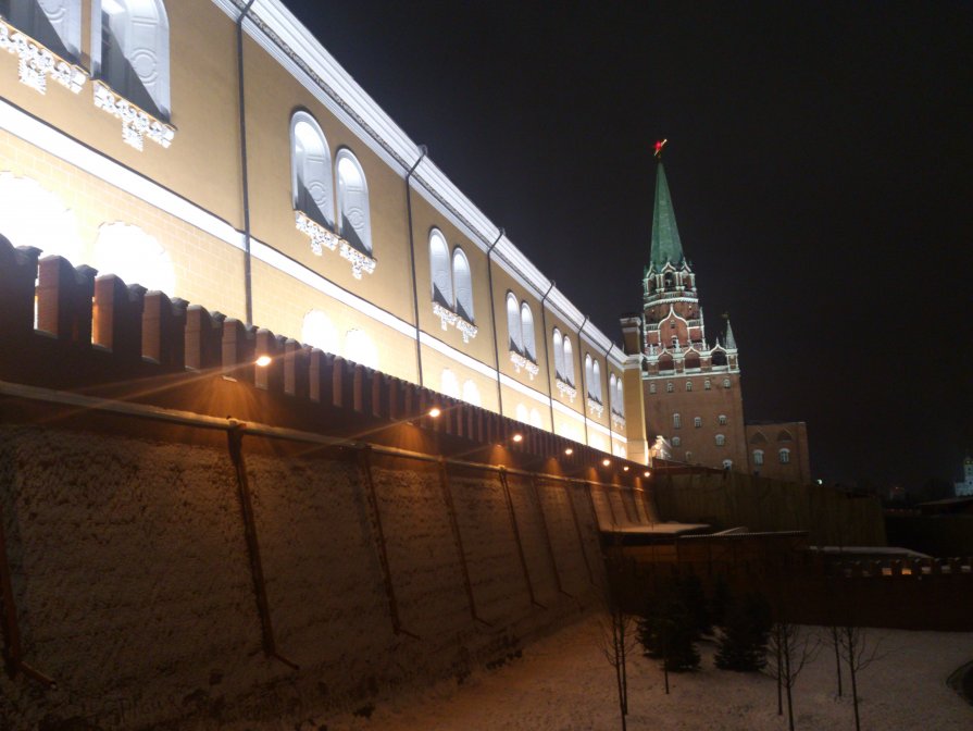 стены древнего Кремля - Сергей Казанцев