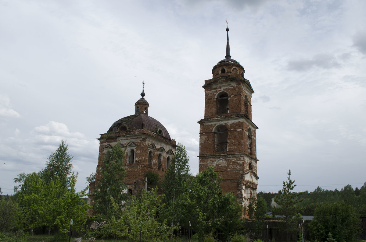 Старая церковь - Людмила 