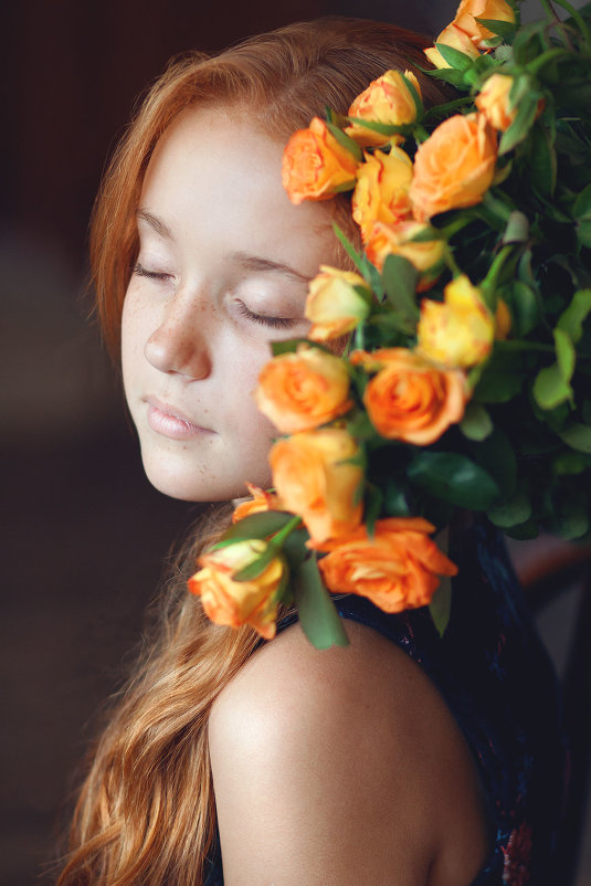 Портрет с розами - Ольга Юсупова