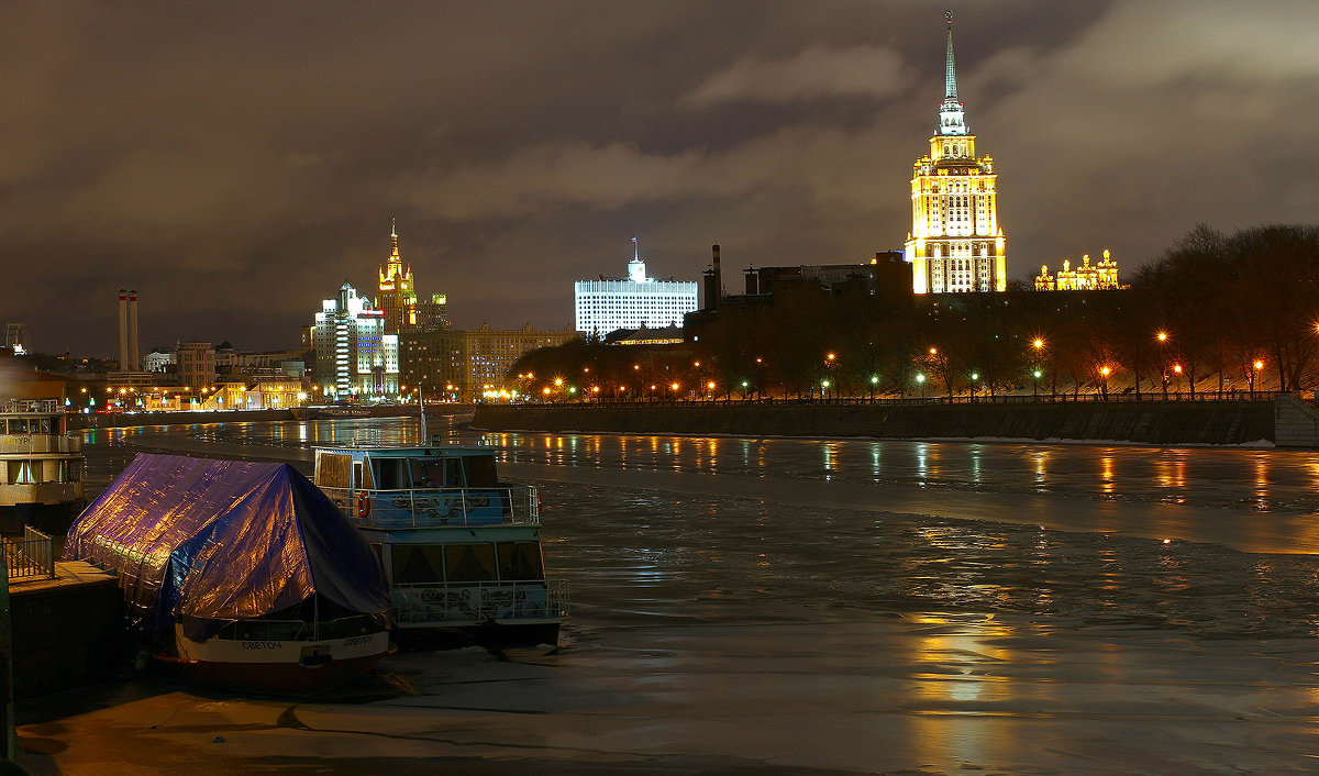 Вечером на Москве реке - ВЛАДИМИР 