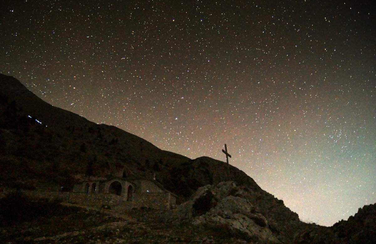 Ночь перед восхождением на гору Афон ( Греция) - Валерий 