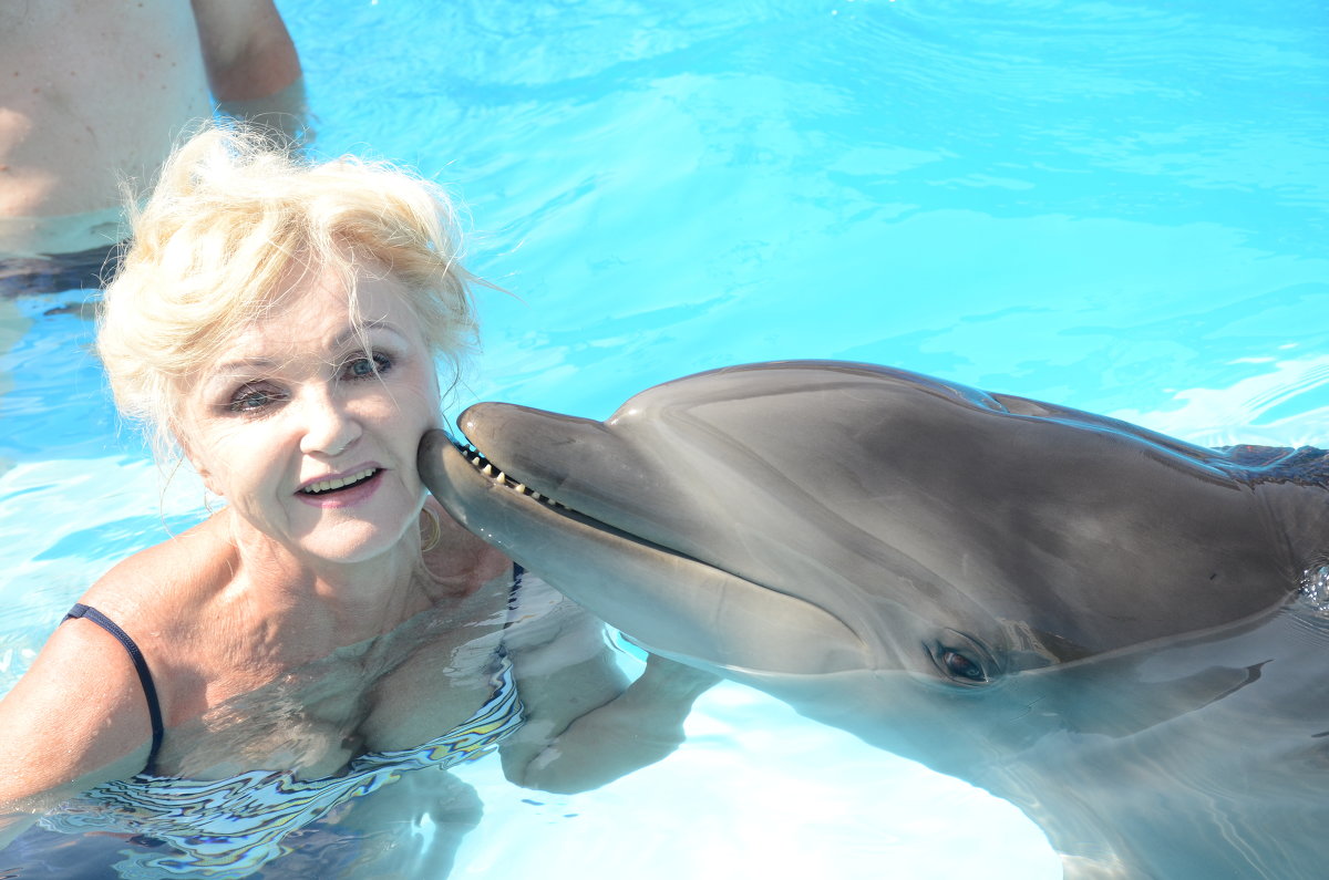 Я с дельфином - Нелли Бербечук 