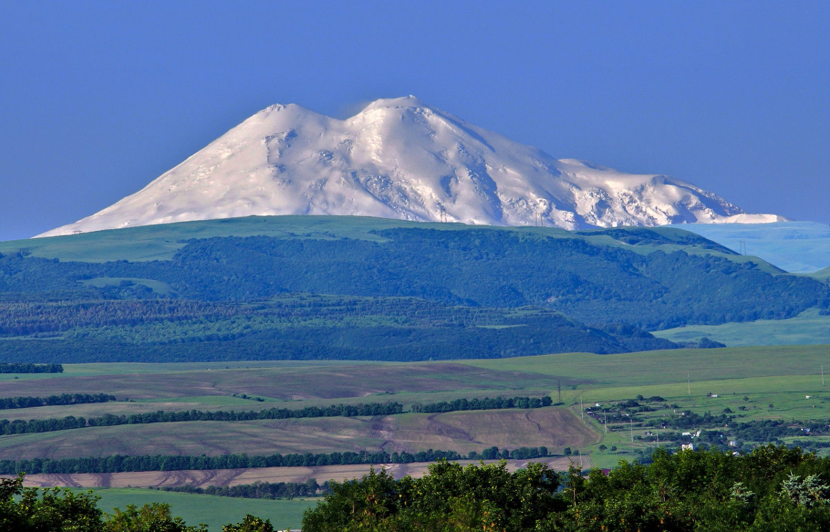 Казахские горы Эльбрус