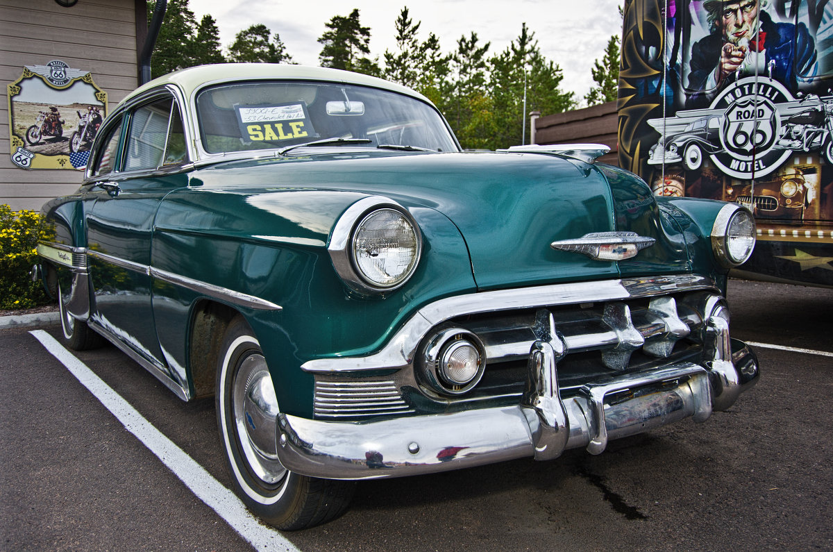 Old Chevrolet - Evgeniy Kalinin 