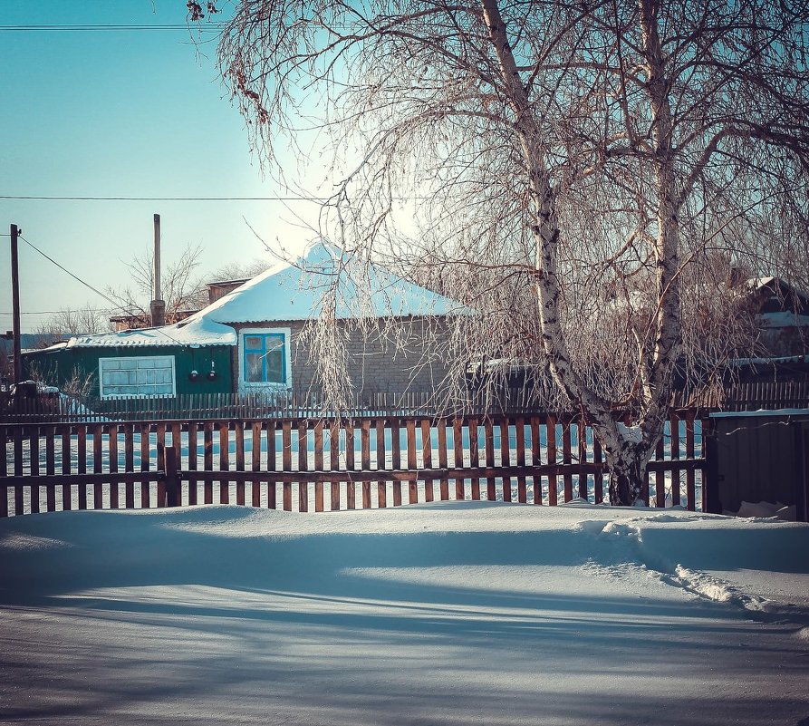 у бабушки в деревне. - Кристина Петерсон