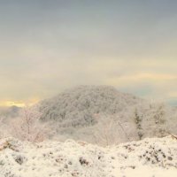 панорама снежных вершин Солох аула :: Илья Бунин