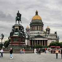 Вид Исаакиевкого собора :: Александр Сивкин