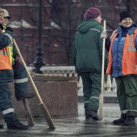 -"Снег? Не, не видели" :: Андрей Жуков