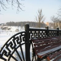 Зимняя скамейка :: Alena Cyargeenka