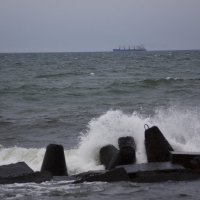 Весенние шторма на Балтике :: Максим Воробьев