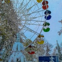 Ранняя зима в осеннем парке :: Маргарита Бабаева