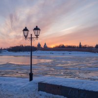 Зимний закат. Великий Новгорода. :: Олег Фролов