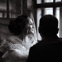 Невеста у окна :: Дмитрий Бачтуб