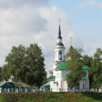 Церковь у реки) :: Полиша Баринова