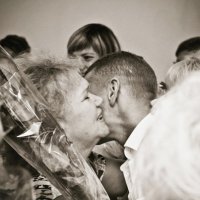 Мама жениха :: Назар Панарин