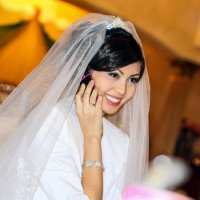 Улыбка счастливой невесты :: Ери Дюсупов