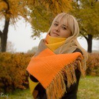 girl wearing a scarf in autumn :: Steinar Berg 