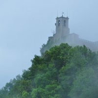 Замок в Сан-Марино :: Анастасия Жаворонкова