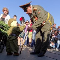 9 мая 2014г. Бессмертный полк. Поколение. *** :: Юрий Журавлев