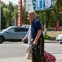 Old men and Movement :: Veaceslav Godorozea