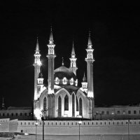 Ночная Казань .Мечеть «Кул-Шариф». :: Милада *