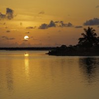 Восход Солнце на Мальдивах :: Вадим Вайс