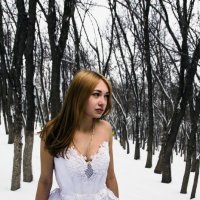 Девушка в лесу :: Dmitriy Predybailo