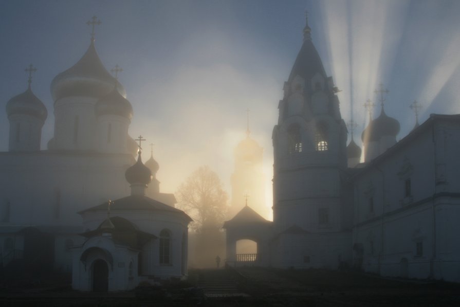 Чудо в монастыре - Евгений Молодцов