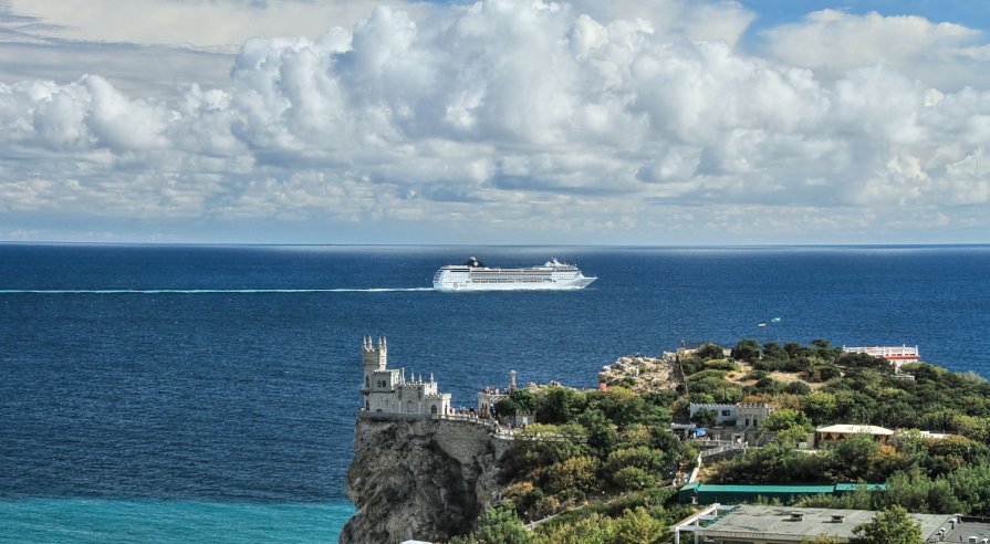 Швейцарский круизный лайнер MSC OPERA - Николай Ковтун