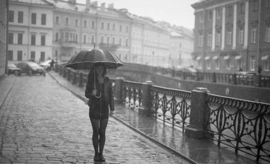 Дождливый город - Алексей Лебедко