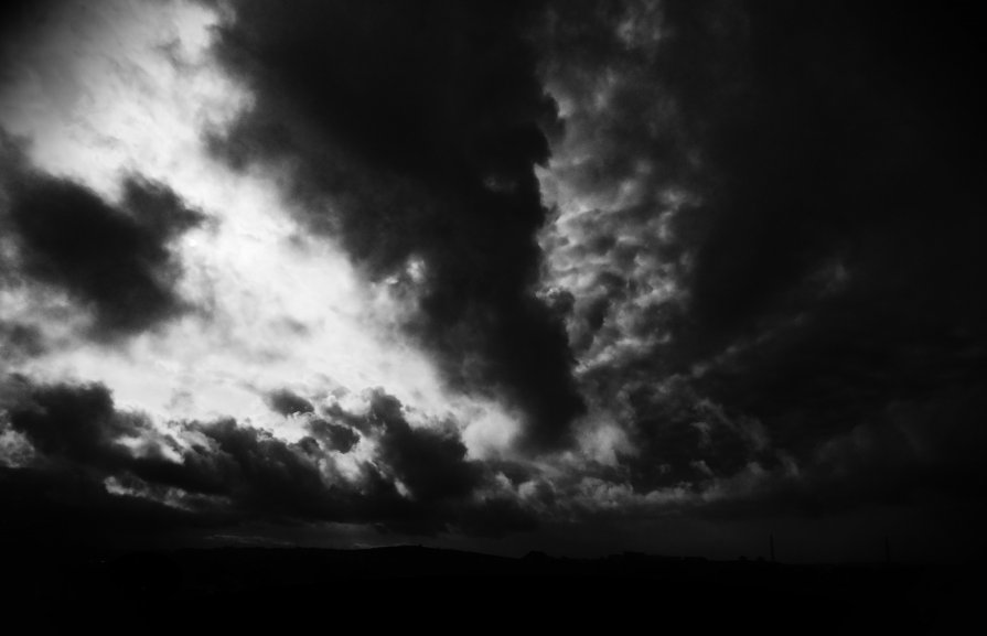 Черные облака - Анастасия Исакова