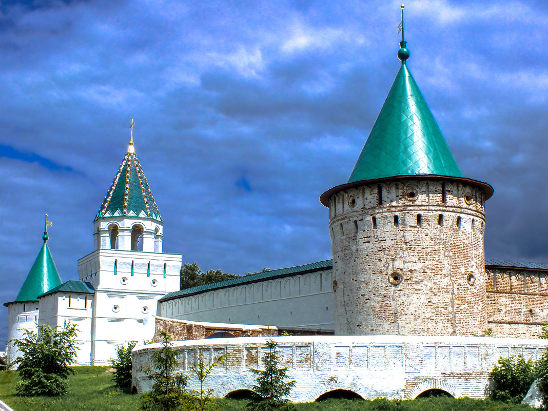Башня и монастырские стены - Алексей 