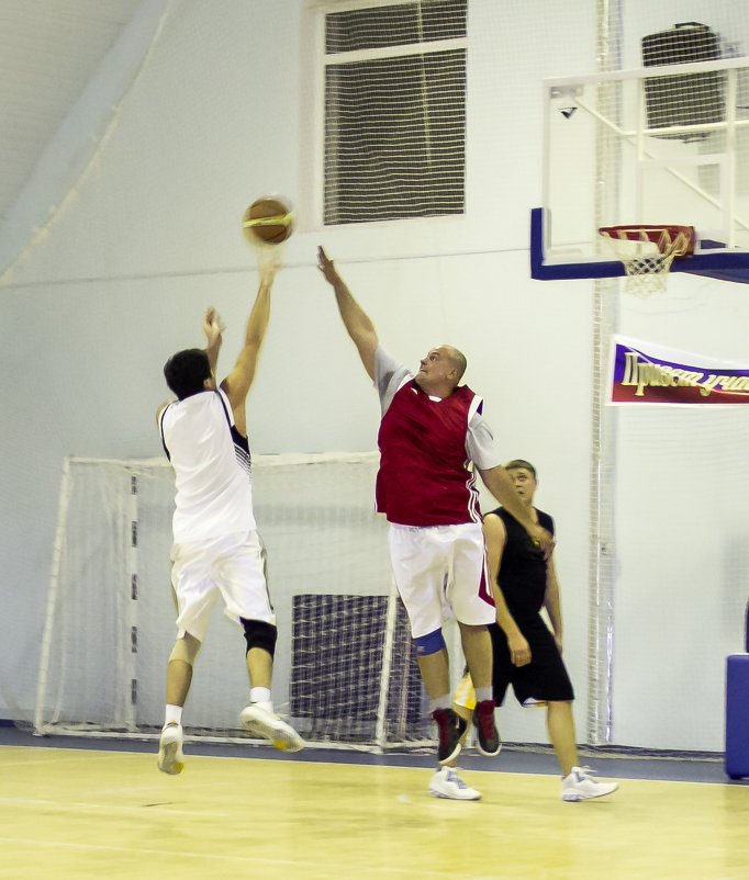 Баскетбол - Сергей Хан