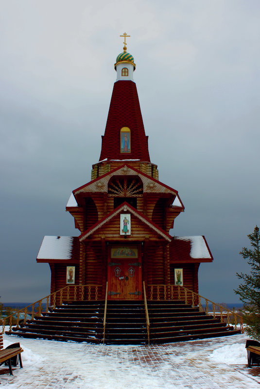 Церковь в Лесной поляне, городе спутнике г.Кемерово. - Александр Ломов