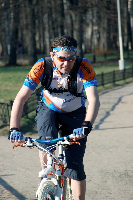 Велосипедист - Сергей Пушнов