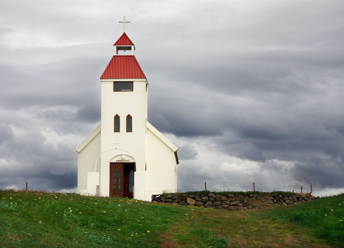 Деревенская церковь (Исландия) - Олег Неугодников
