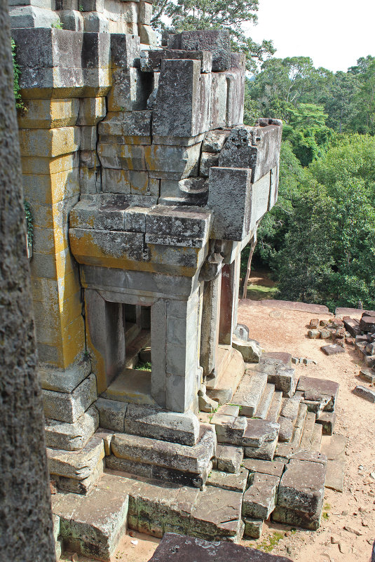 Камбоджа. Ангкор. Вход в один из храмов - Владимир Шибинский