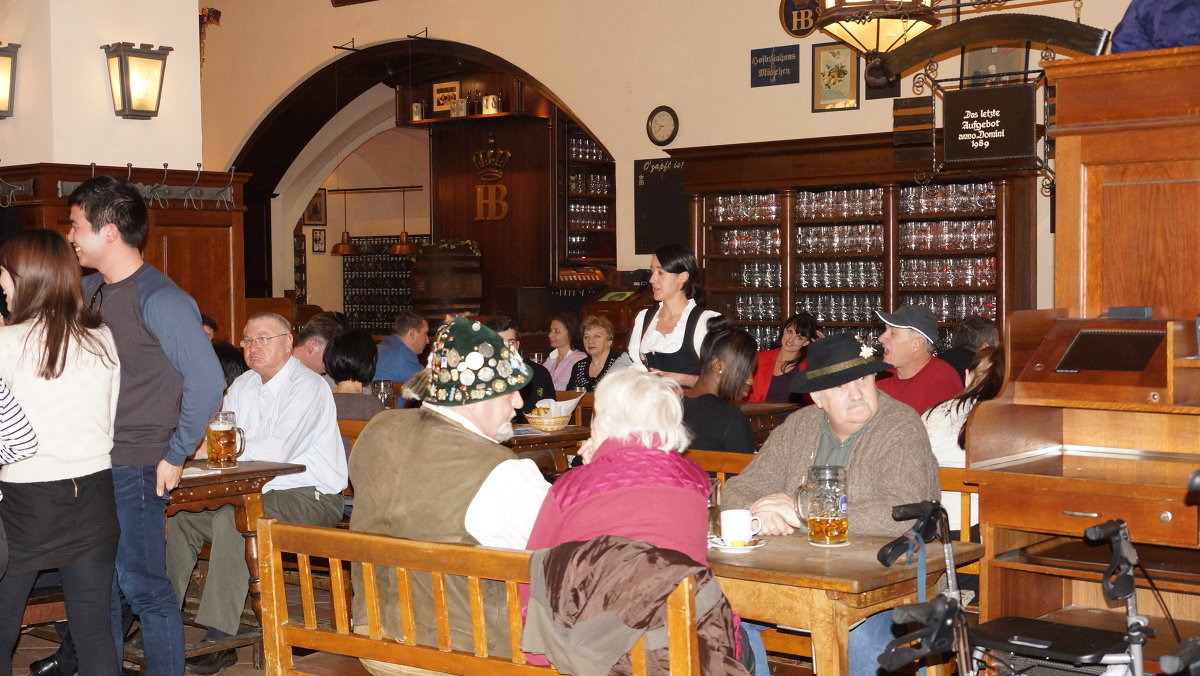 Hofbräuhaus München - Александр Тверской