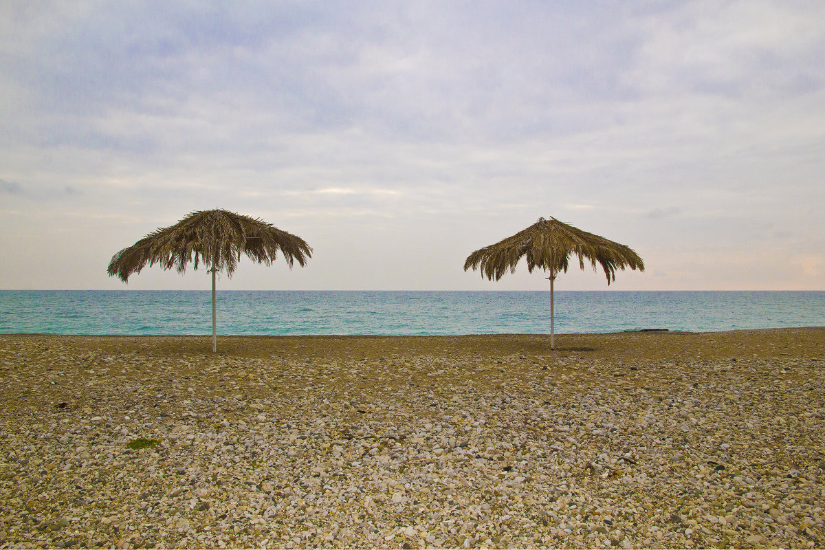 Море, небо, два зонта - Андрей Черемисов