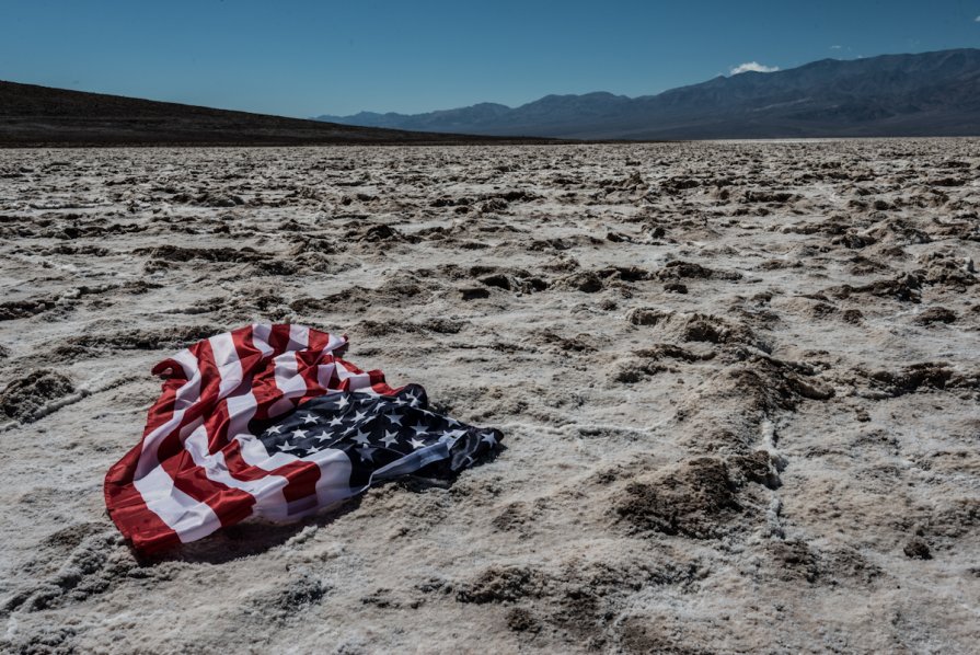 Death Valley - Mike Kolesnikov